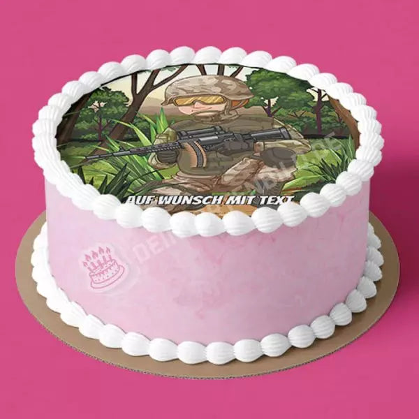 Motiv: Soldat mit Waffe - Hochwertige und individuelle Tortenaufleger für jeden Anlass
Tortenaufleger Soldat mit Waffe 20cm Kreis
Unsere Tortenaufleger sind ein ideales Geschenk für besonder - Tortenbild - DeintortenbildSoldat mit Waffe