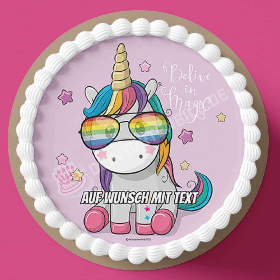 Motiv: Einhorn mit Regenbogen Brille - Hochwertige und individuelle Tortenaufleger für jeden Anlass
Tortenaufleger Einhorn mit Regenbogen Brille in 20cm Kreis
Unsere Tortenaufleger sind ein ideales Gesch - Tortenbild - DeintortenbildEinhorn mit Regenbogen Brille